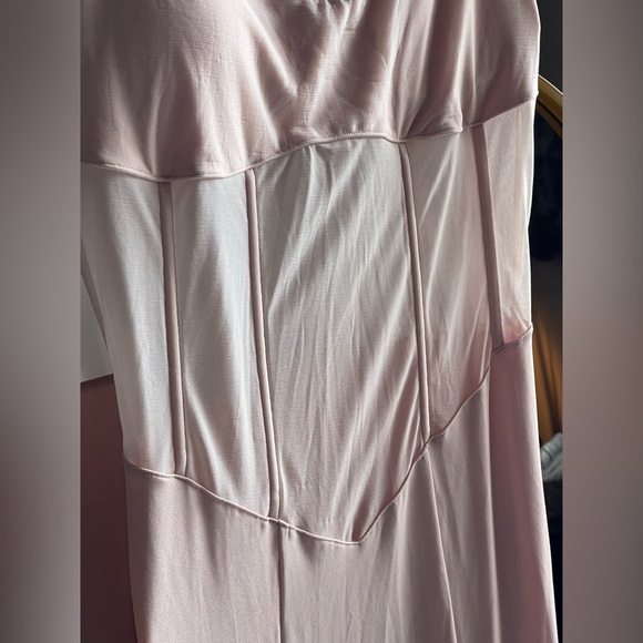 NWT OW Collection x REVOLVE SERENITY Sheer Bodice Pink Maxi Dress - Picture 8 of 8
